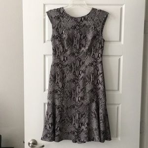 Ann Taylor gray animal print dress
